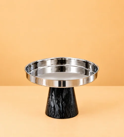cs3c_1 (3) Silver stainless steel pedestal serving tray with raised rim and a black marbled base